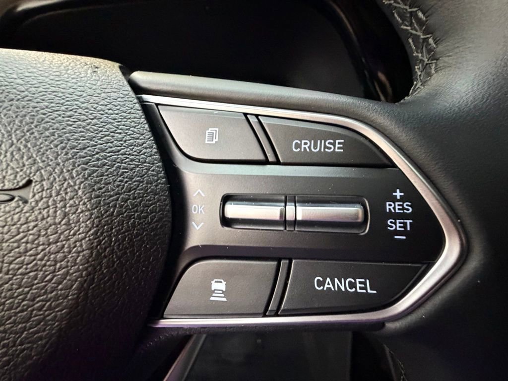 Used 2022 Hyundai Palisade Limited w/ Winter Package image 24