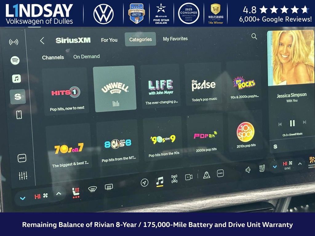 Used 2022 Rivian R1T Launch Edition image 16