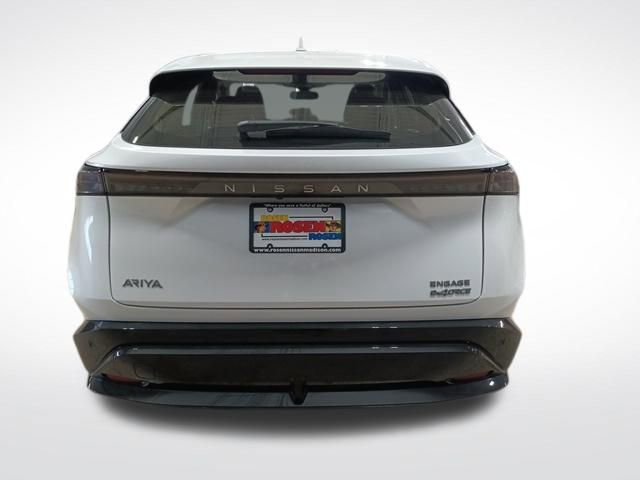 Used 2023 Nissan Ariya AWD image 4