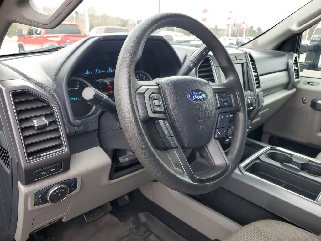 Used 2021 Ford F450 XLT w/ XLT Premium Package image 11