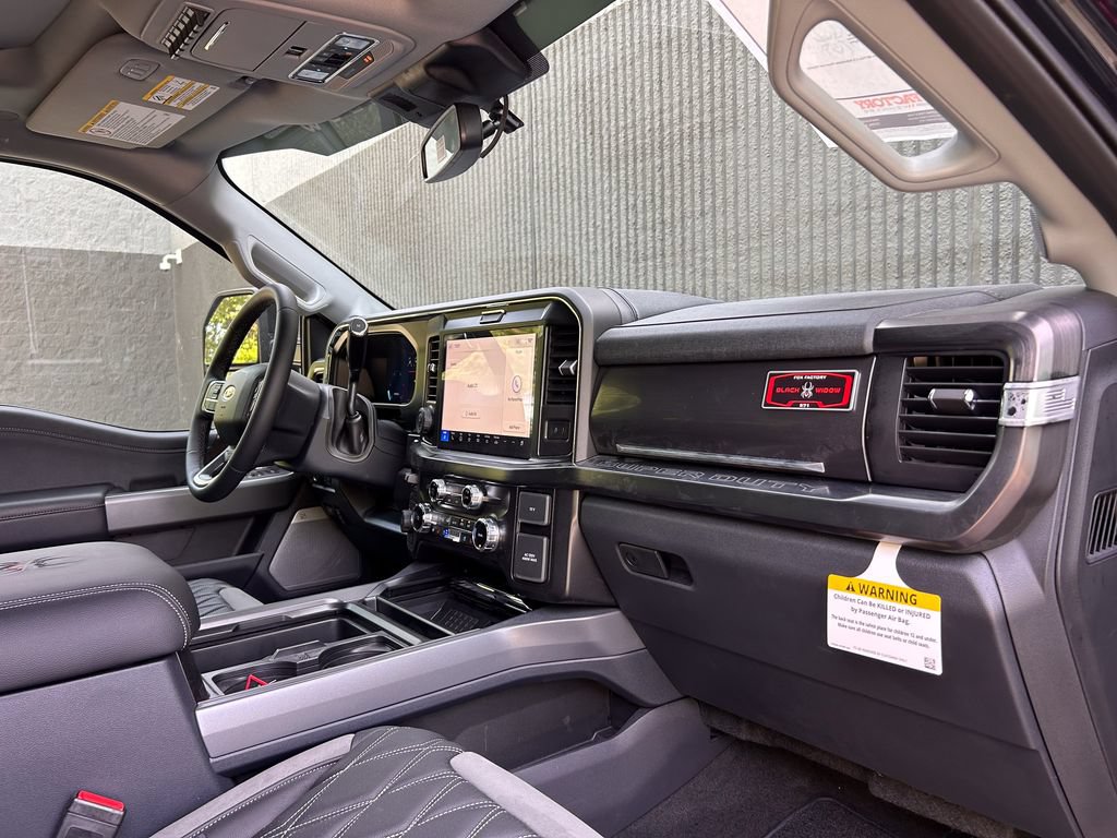 New 2026 Ford F250 Lariat w/ Black Appearance Package AWD/4WD image 22