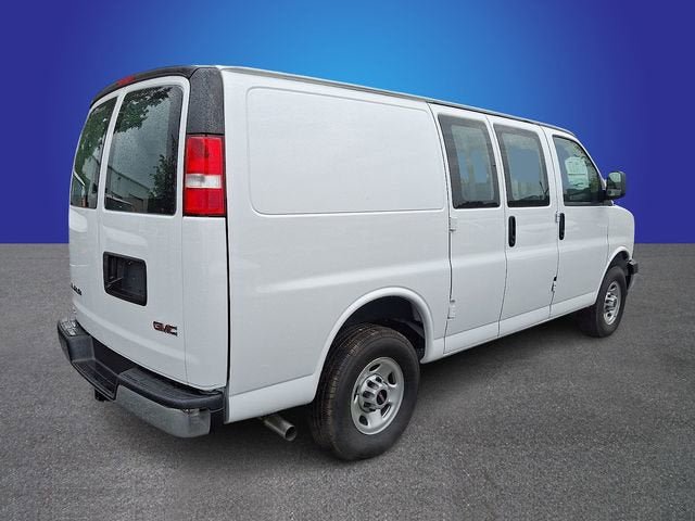 New 2024 GMC Savana 2500 w/ Driver Convenience Package RWD image 4