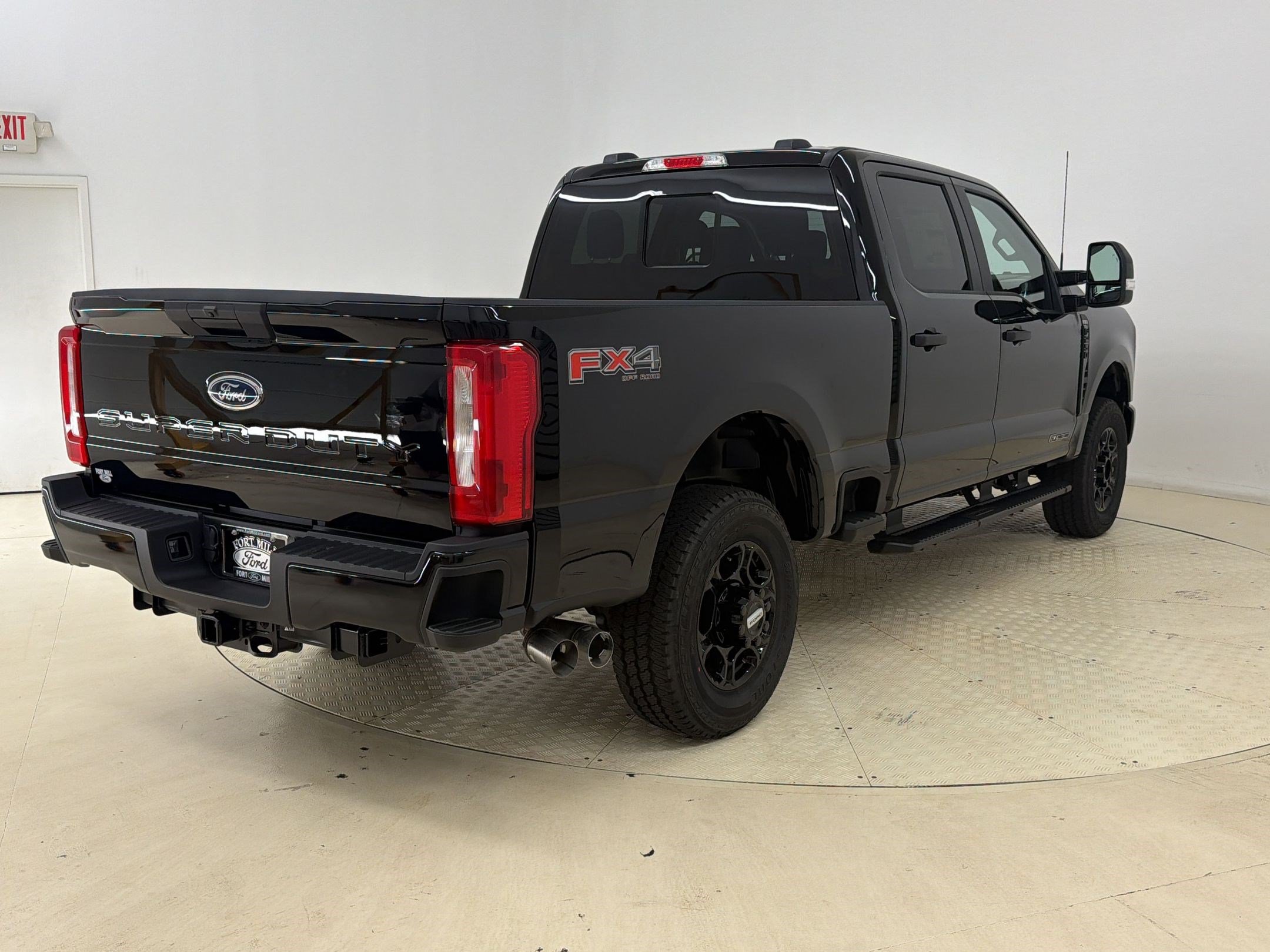 New 2026 Ford F250 XL w/ STX Appearance Package AWD/4WD image 8