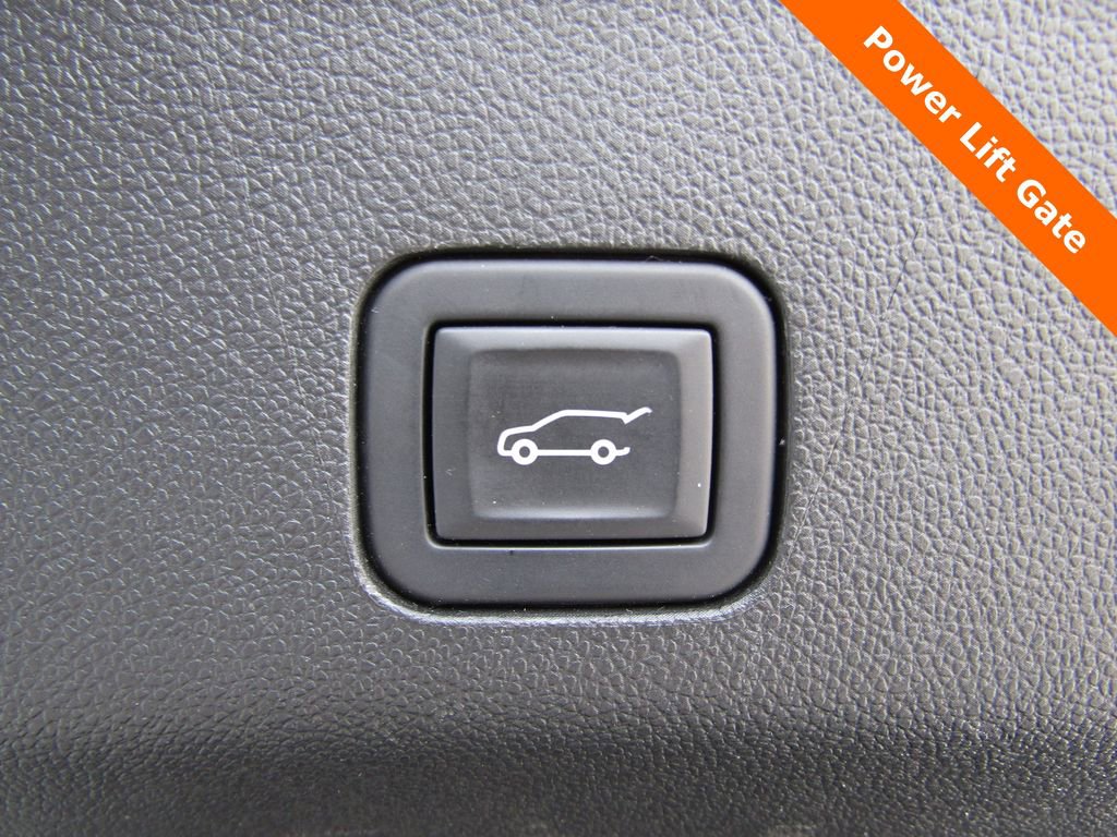 Used 2024 Chevrolet Tahoe LT image 20