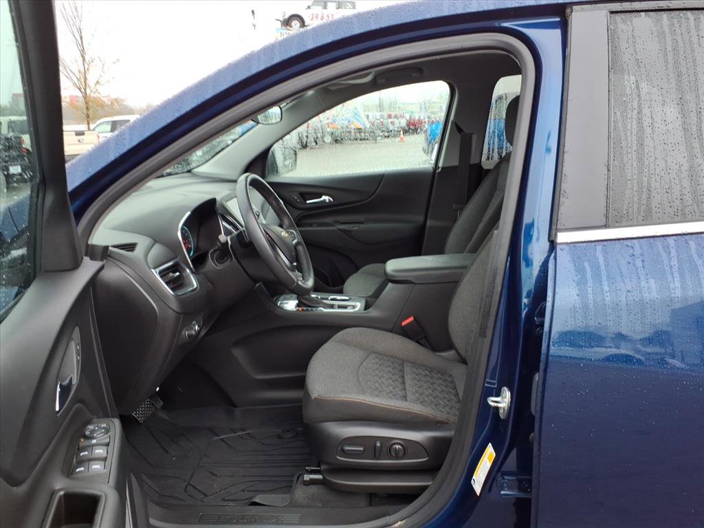 Used 2022 Chevrolet Equinox LT image 11
