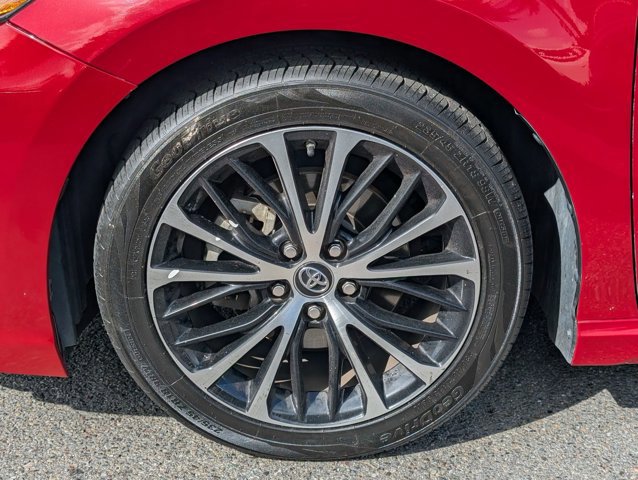 Used 2019 Toyota Camry SE FWD image 22