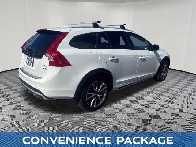 Used 2018 Volvo V60 T5 Cross Country w/ Convenience Package AWD/4WD image 6