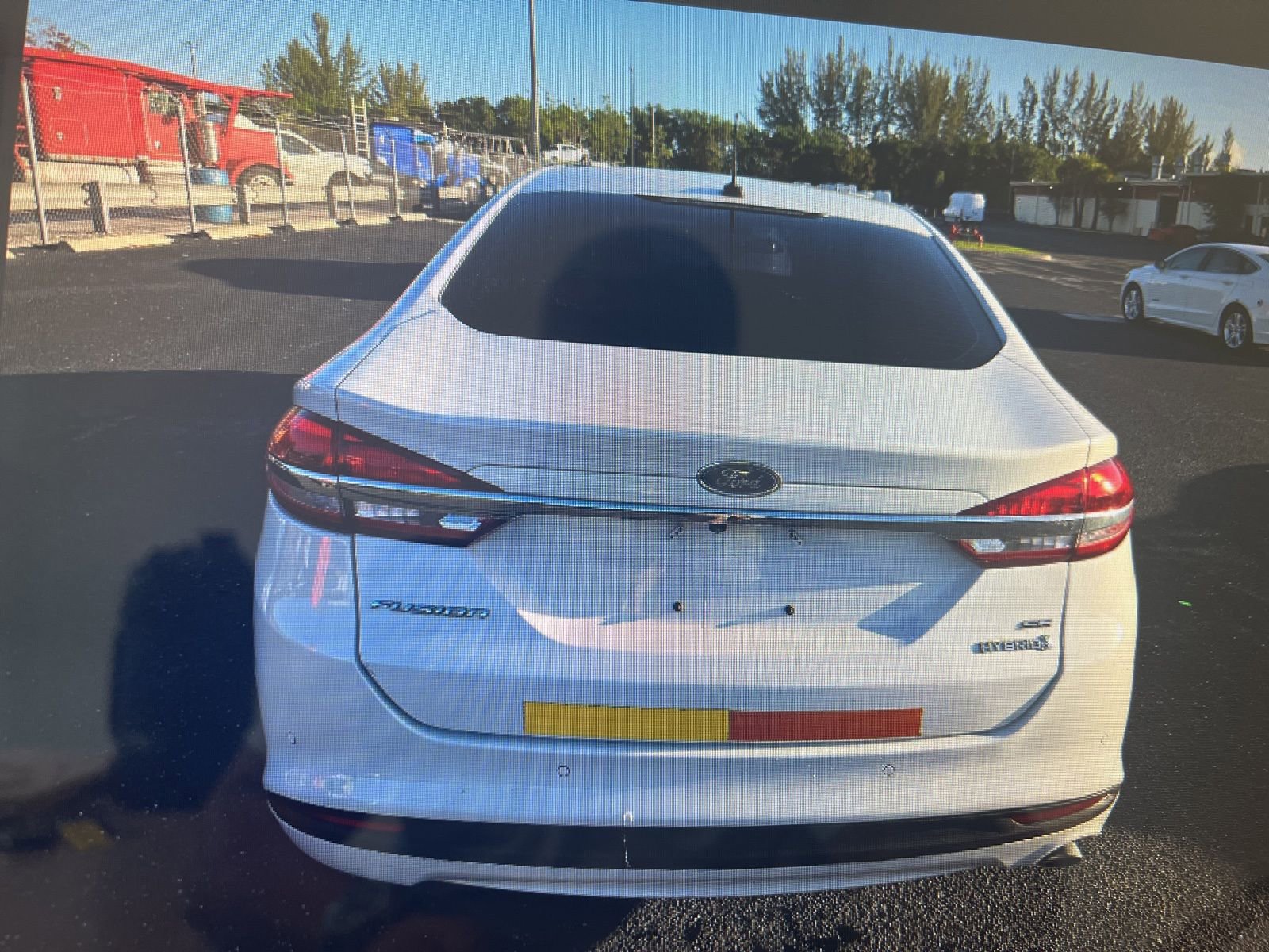Used 2018 Ford Fusion SE w/ Equipment Group 602A FWD image 13