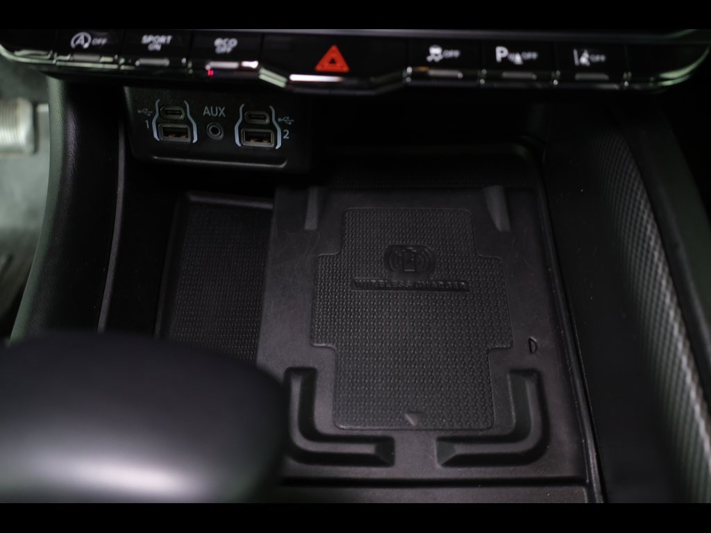 Used 2022 Dodge Durango GT image 29