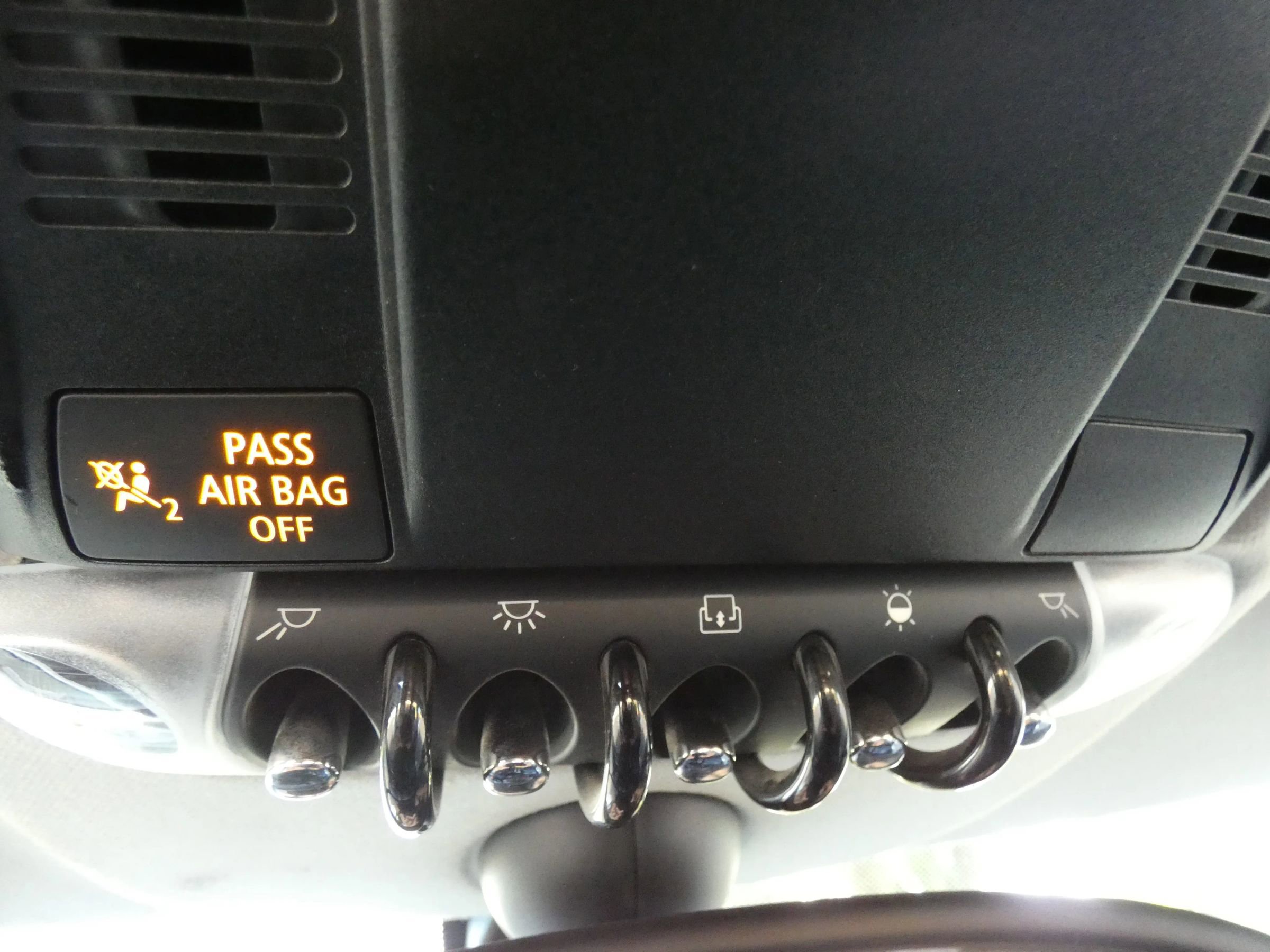 Used 2016 MINI Cooper Countryman image 63