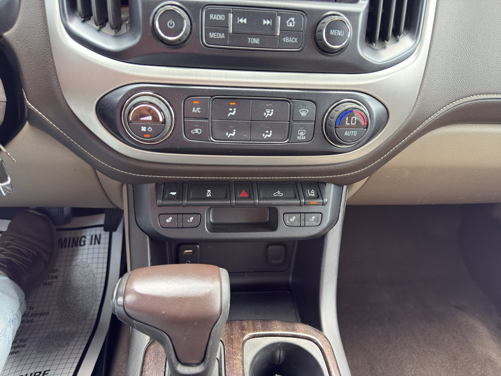 Used 2016 GMC Canyon SLT w/ Driver Alert Package AWD/4WD image 16