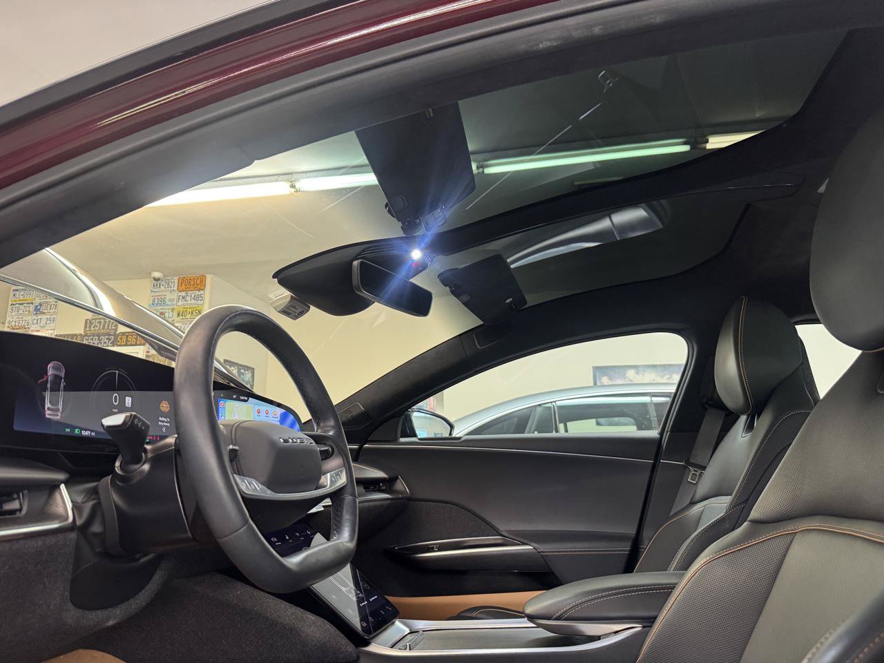 Used 2025 Lucid Air Touring AWD/4WD image 20