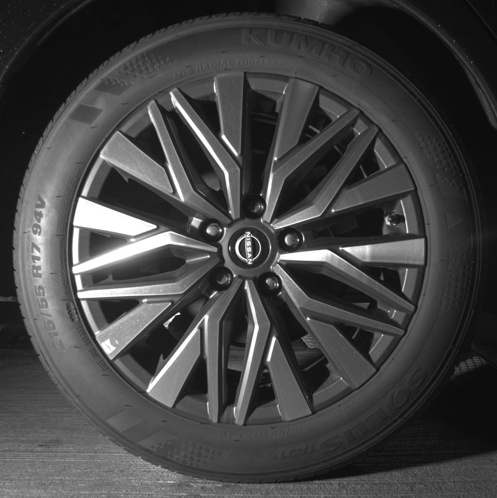 Used 2025 Nissan Altima 2.5 SV FWD image 15
