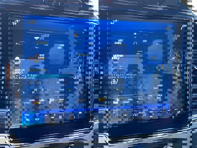 Used 2022 Ford F250 Lariat w/ Black Appearance Package image 60