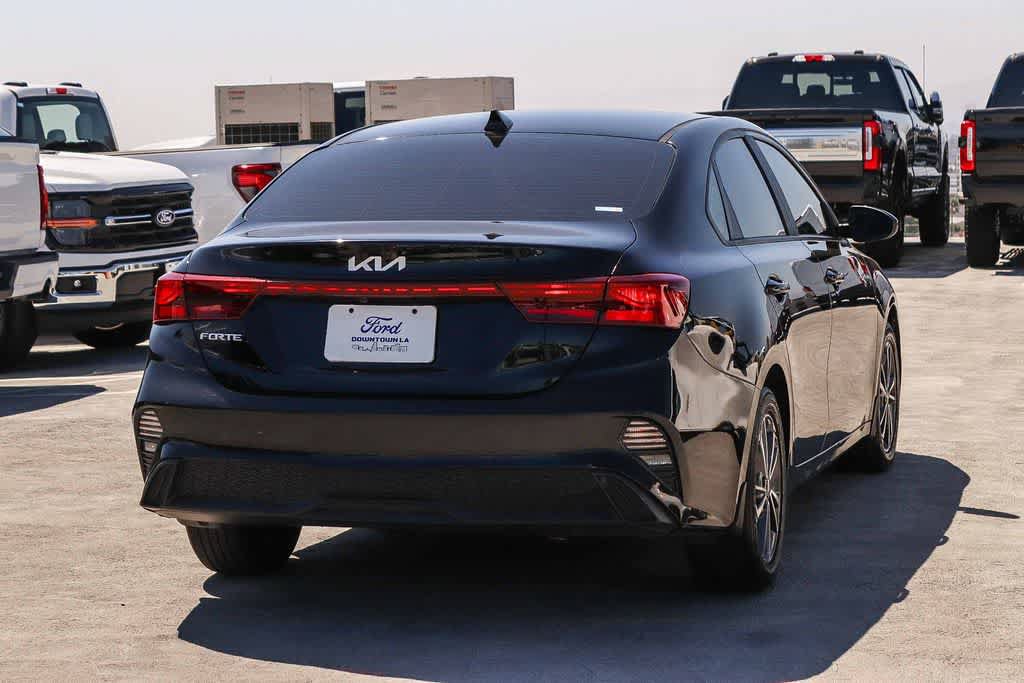 Used 2022 Kia Forte LXS FWD image 4