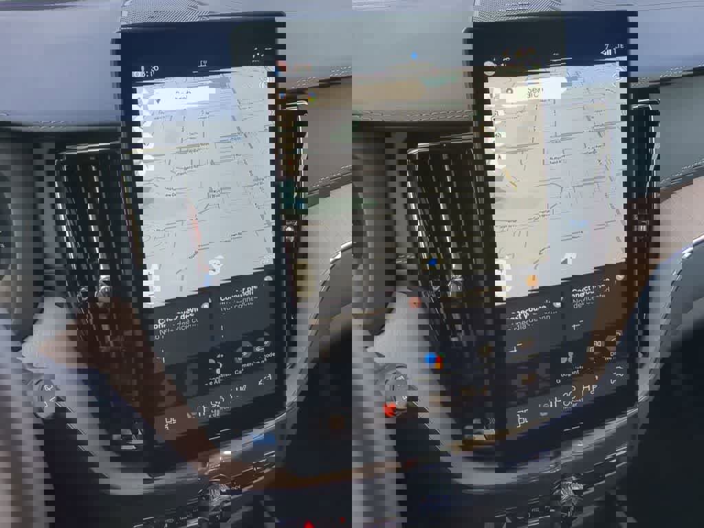 New 2026 Volvo XC60 B5 Ultra w/ Protection Package Premier image 26