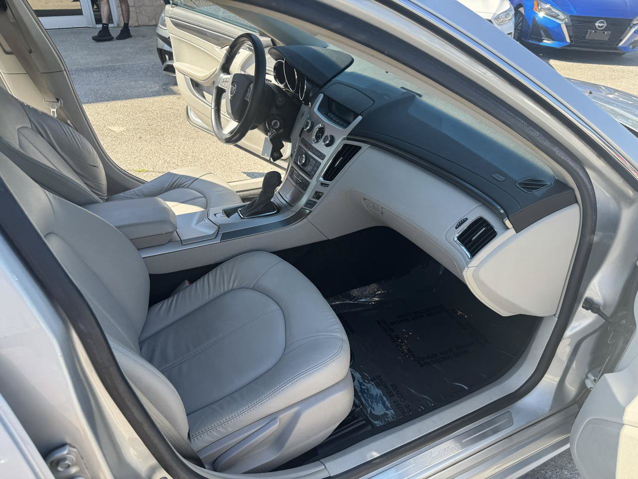 Used 2010 Cadillac CTS Sedan RWD image 19
