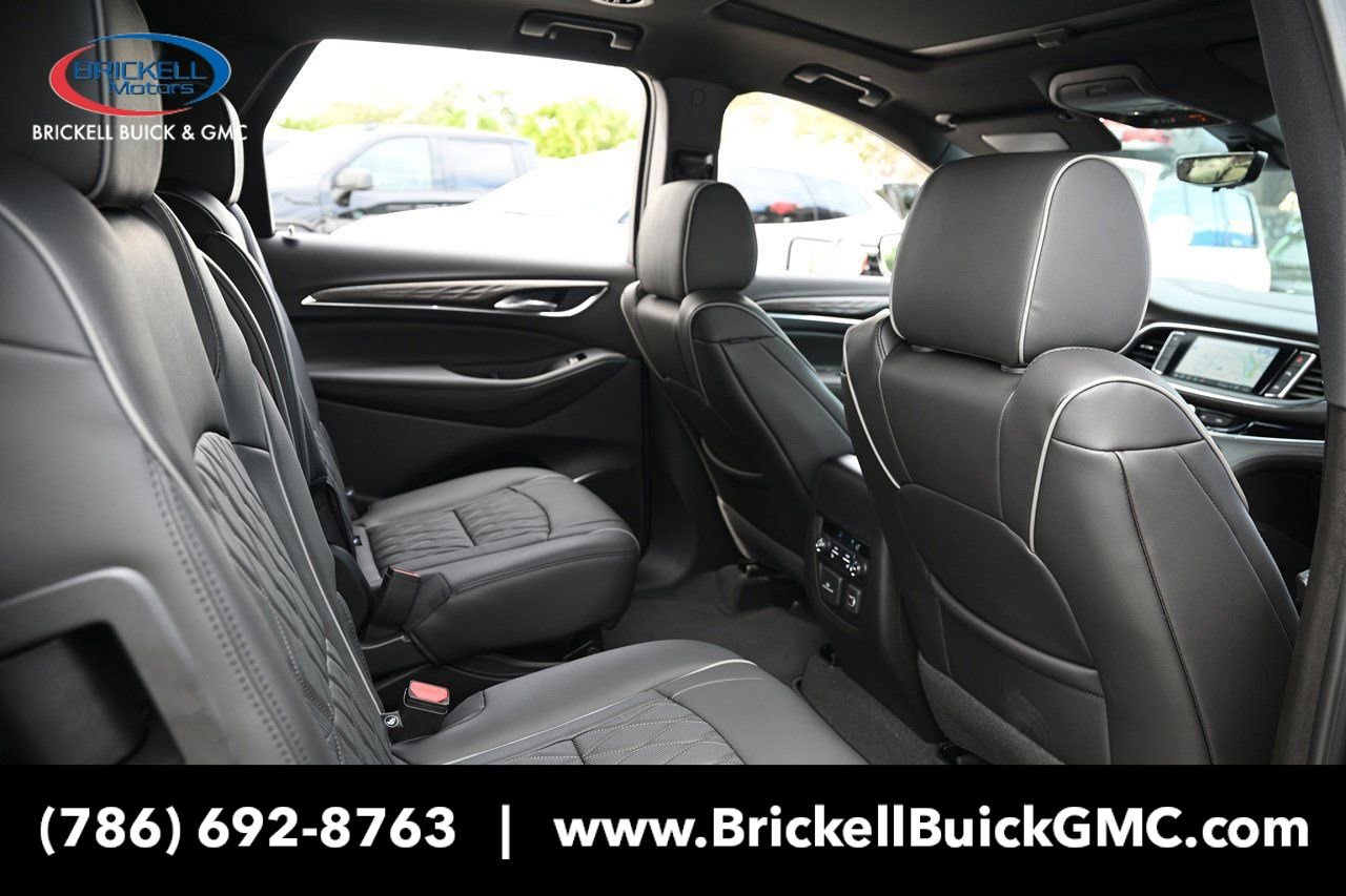 New 2024 Buick Enclave Avenir image 19