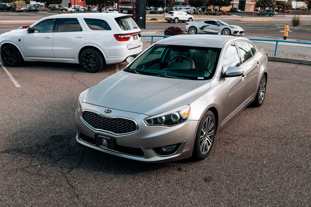 Used 2014 Kia Cadenza Premium FWD image 11