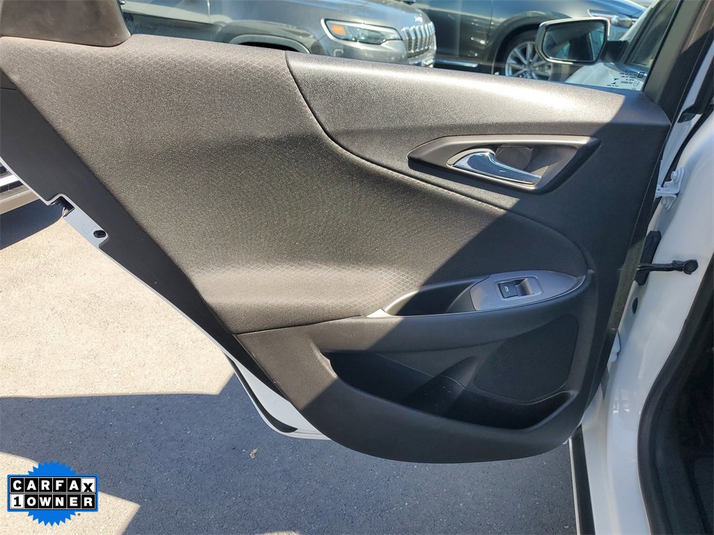 Used 2024 Chevrolet Malibu LT image 15