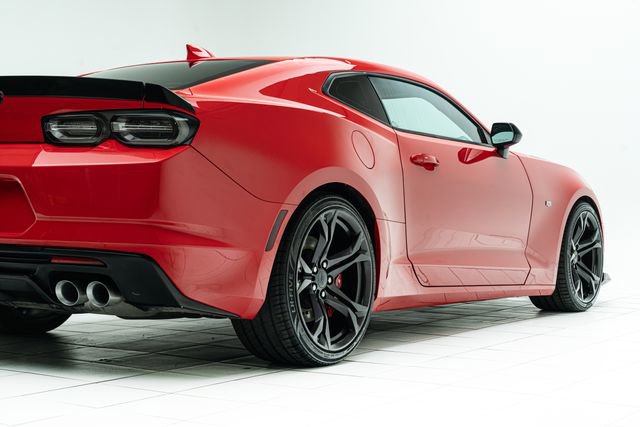Used 2019 Chevrolet Camaro SS image 12