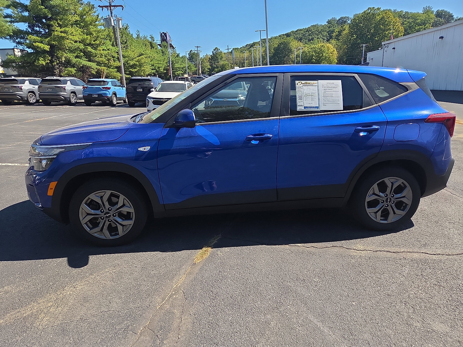 Used 2024 Kia Seltos LX AWD/4WD image 6