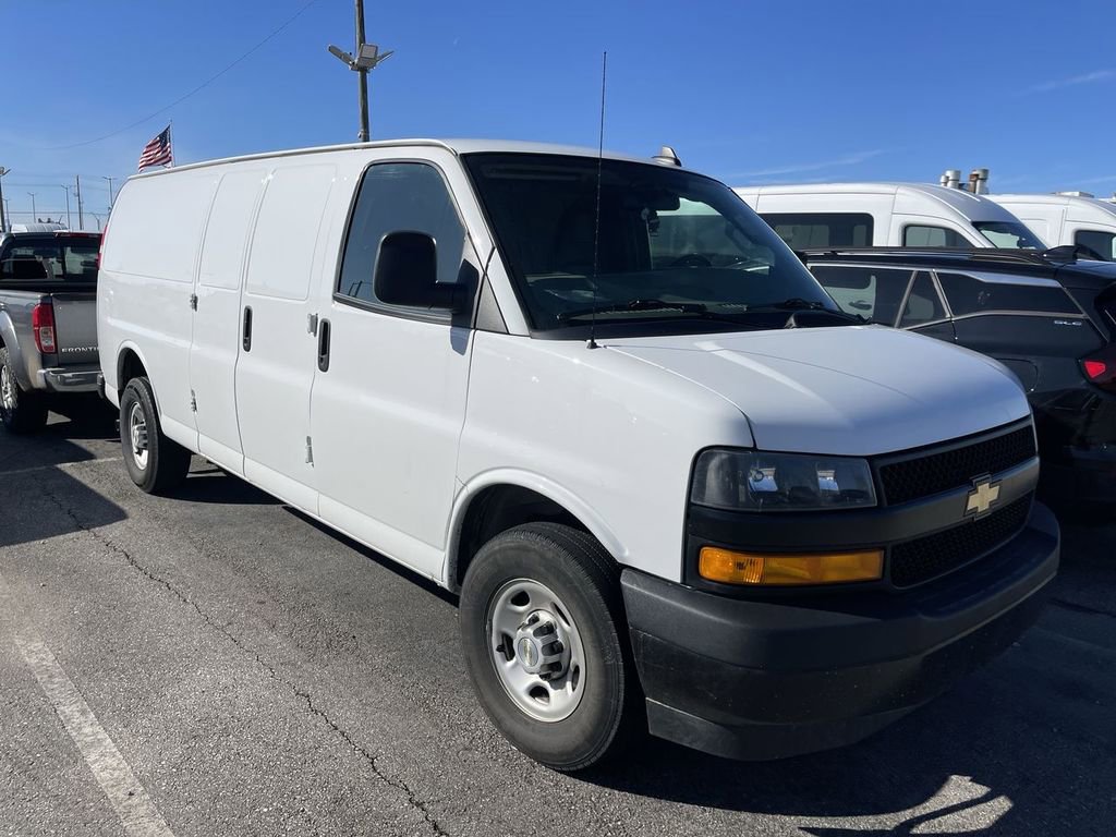 Used 2022 Chevrolet Express 2500 Extended w/ Driver Convenience Package image 12