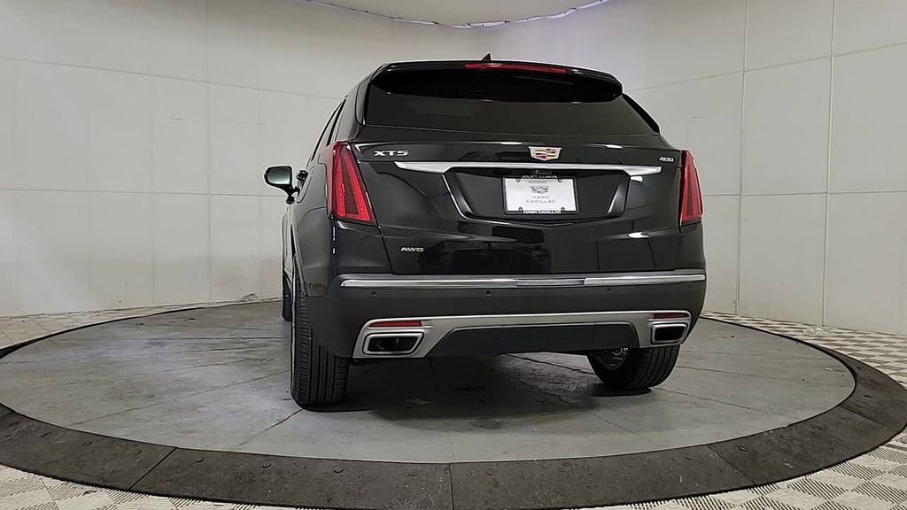 Used 2024 Cadillac XT5 Premium Luxury w/ Platinum Package image 5