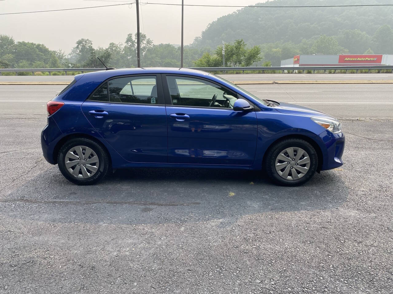 Used 2020 Kia Rio S FWD image 5