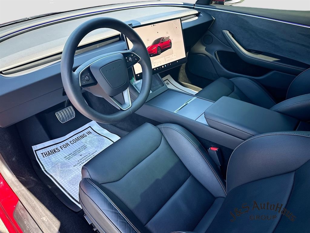 Used 2024 Tesla Model 3 Performance image 9