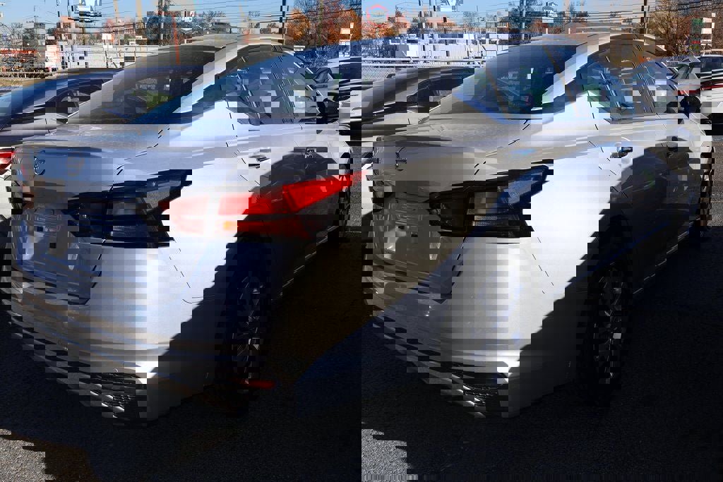 Used 2023 Nissan Altima 2.5 S image 3