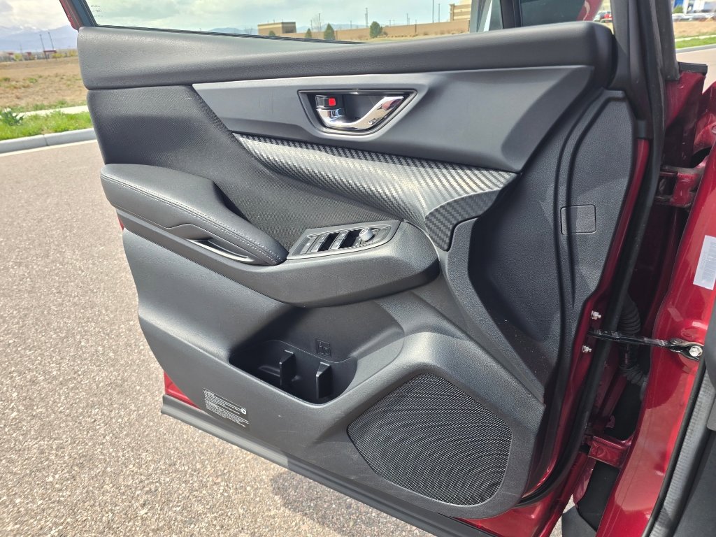 Used 2025 Subaru Ascent Premium image 17