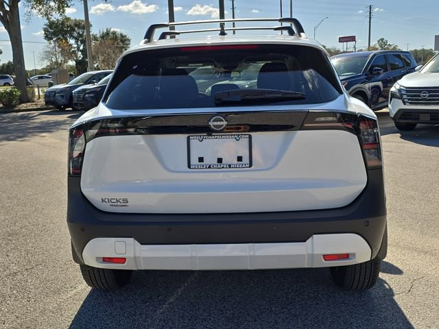 New 2026 Nissan Kicks SV w/ SV Premium Package FWD image 7