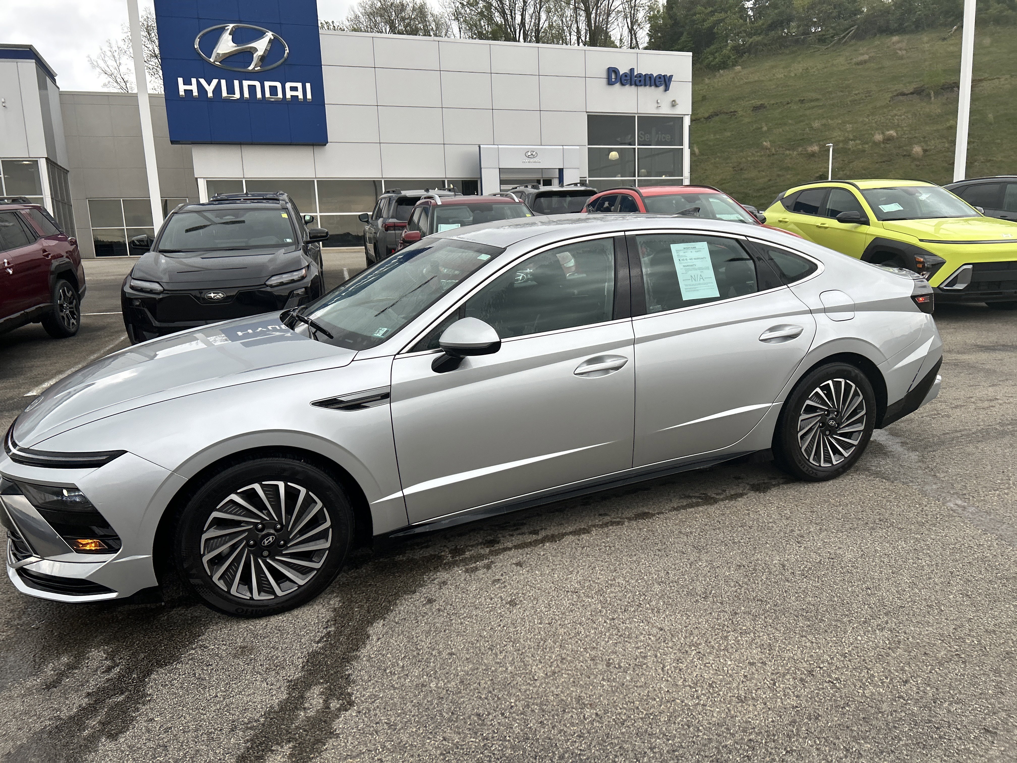 Used 2025 Hyundai Sonata SEL FWD image 17