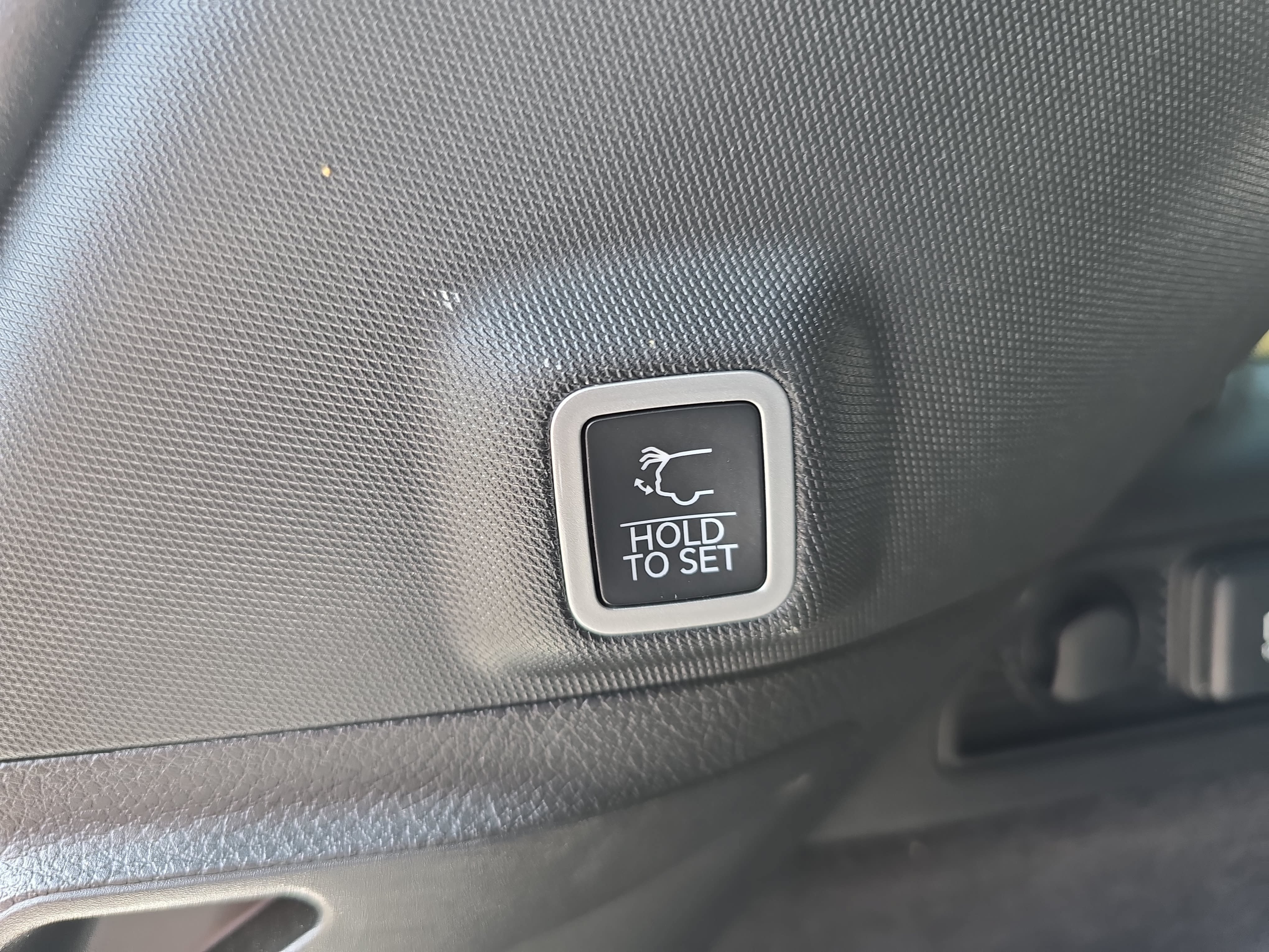 Used 2024 Jeep Grand Cherokee Summit AWD/4WD image 13