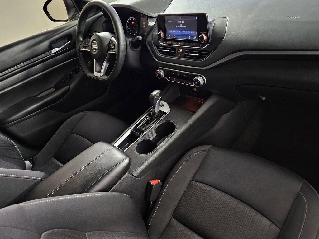 Used 2022 Nissan Altima 2.5 S FWD image 26