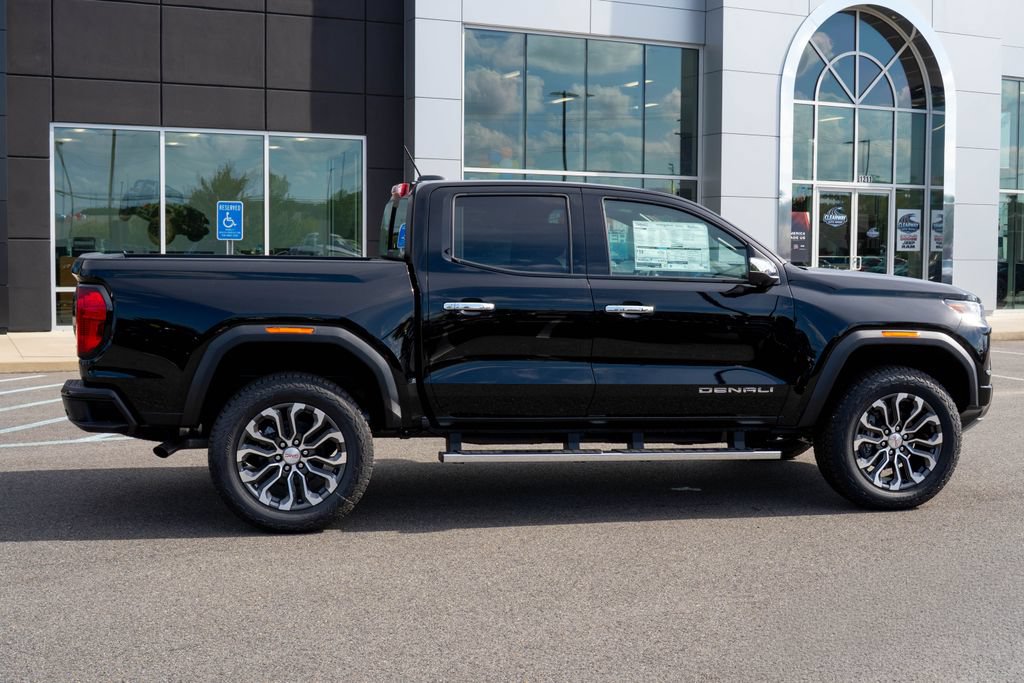 New 2026 GMC Canyon Denali AWD/4WD image 8