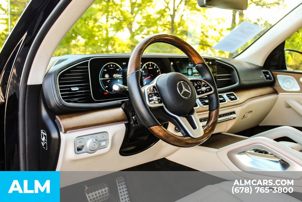 Used 2021 Mercedes-Benz GLS 580 4MATIC image 24