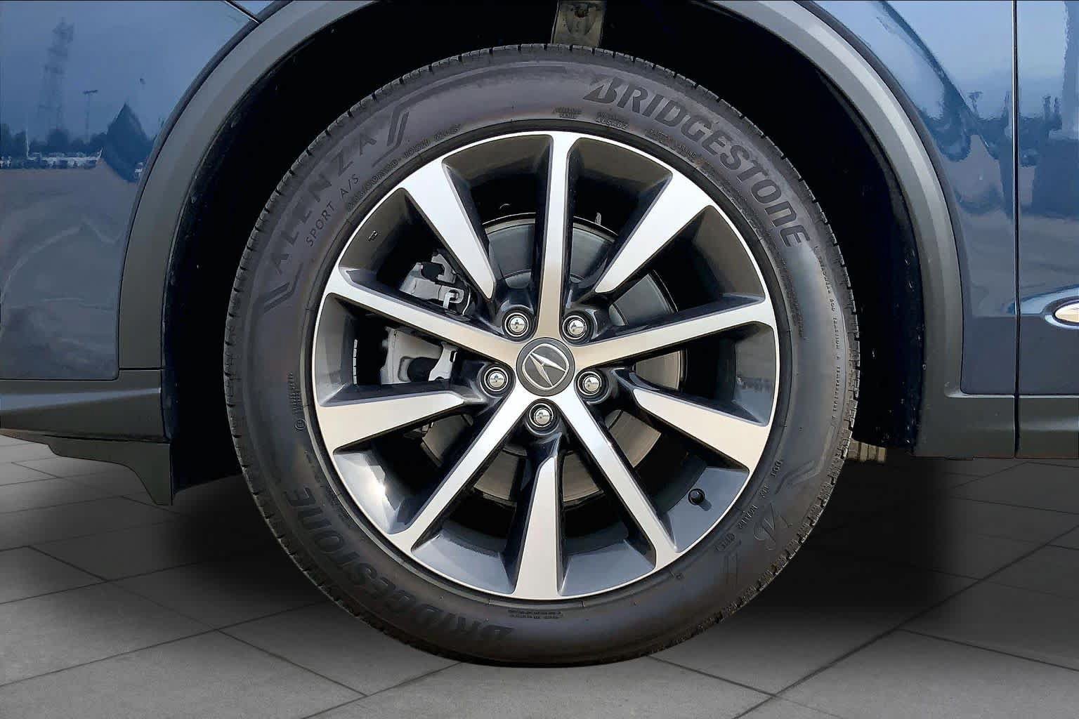 Used 2026 Acura MDX w/ Technology Package FWD image 11