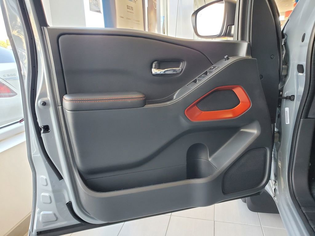 New 2025 Nissan Frontier Pro-X image 14