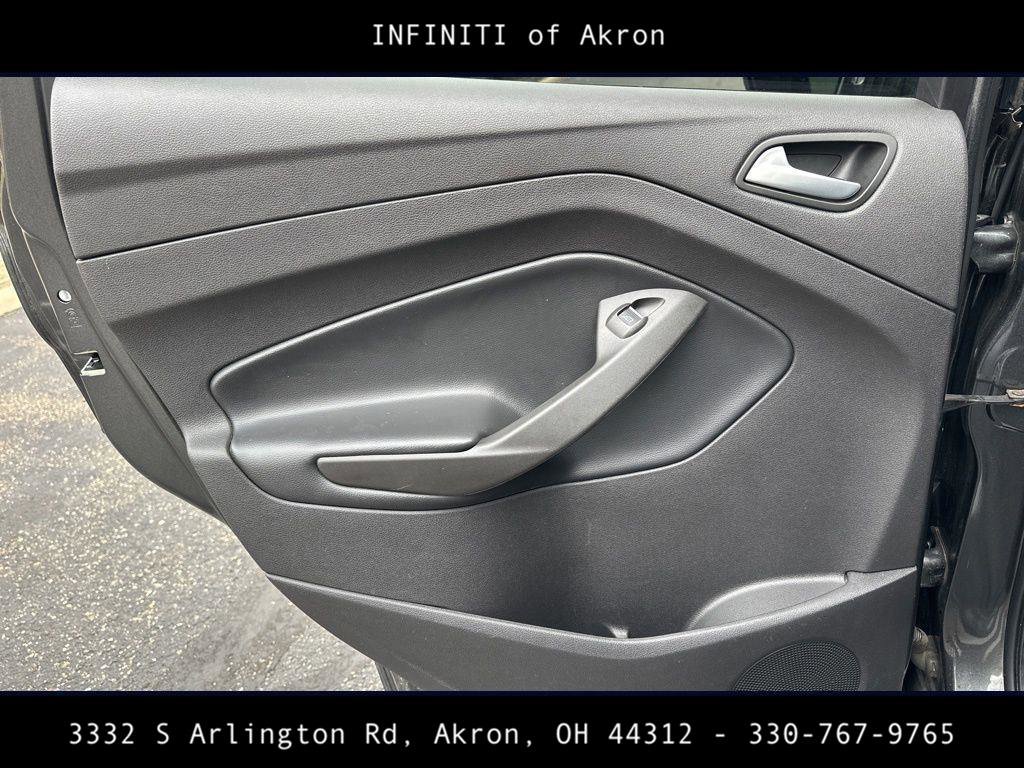 Used 2019 Ford Escape SEL image 34