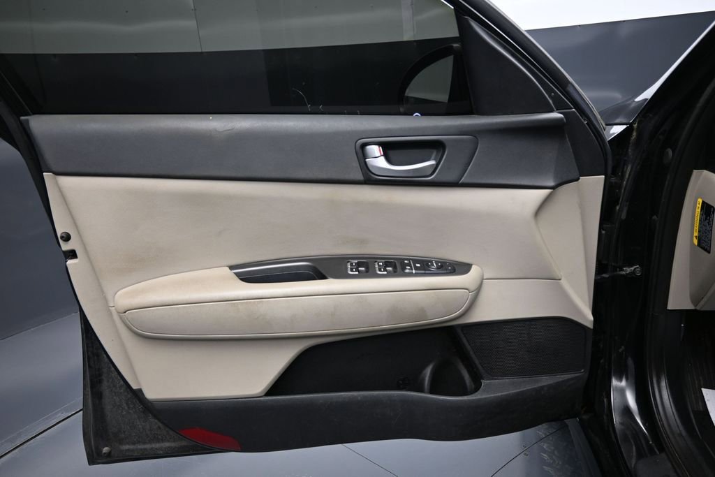 Used 2016 Kia Optima LX FWD image 10
