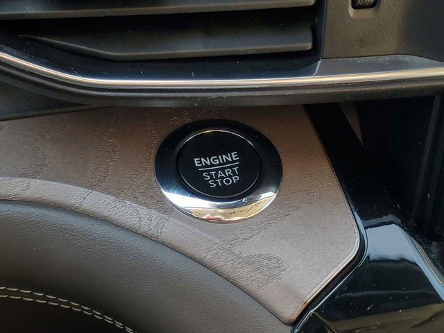 Certified 2023 Ford Explorer Platinum w/ Technology Package image 17