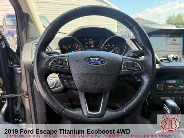 Used 2019 Ford Escape Titanium AWD/4WD image 19