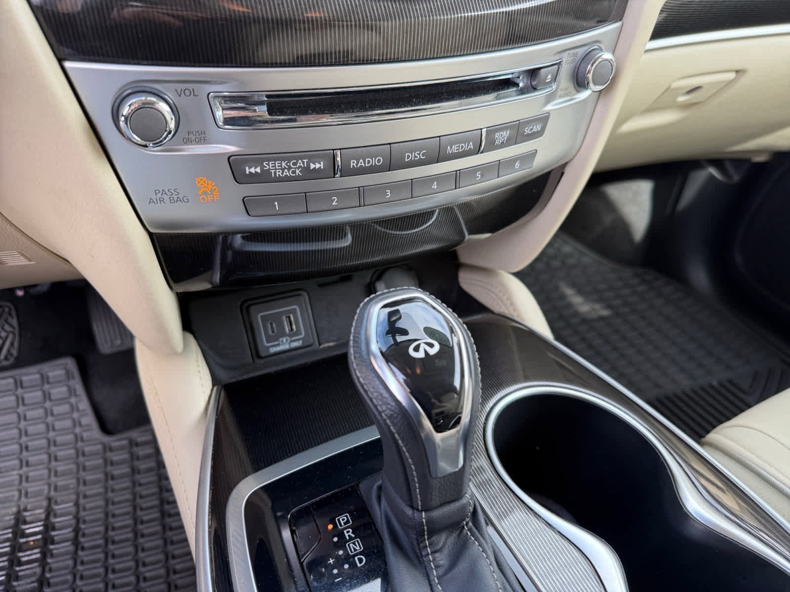 Used 2020 INFINITI QX60 Luxe w/ Essential Package image 19