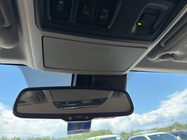Used 2021 Toyota 4Runner SR5 Premium w/ Moonroof Package AWD/4WD image 17