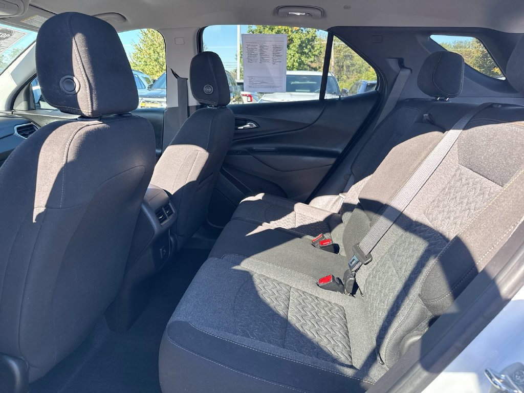 Used 2022 Chevrolet Equinox LT FWD image 22