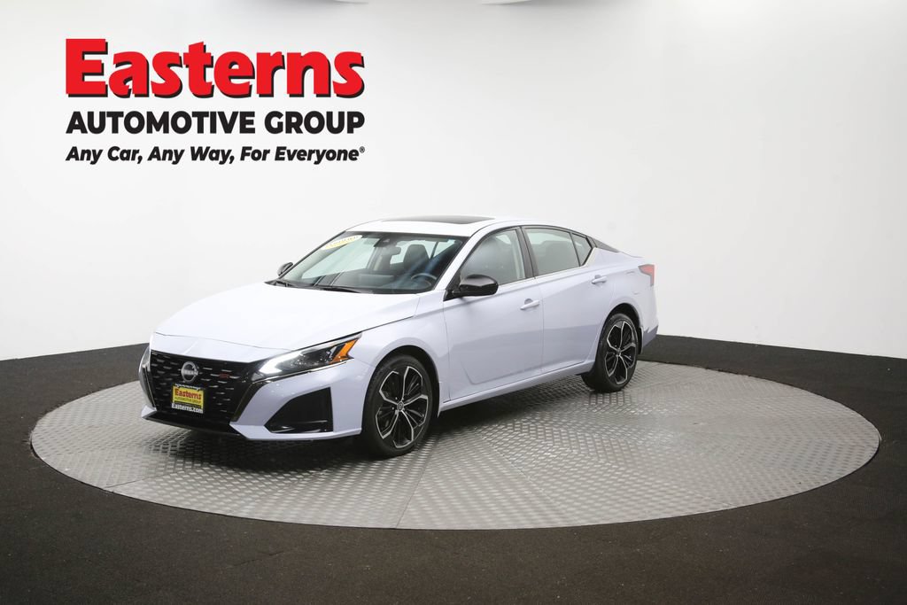 Used 2023 Nissan Altima 2.5 SR w/ SR Premium Package AWD/4WD image 56