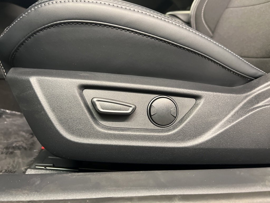 New 2026 Ford Mustang Coupe image 27