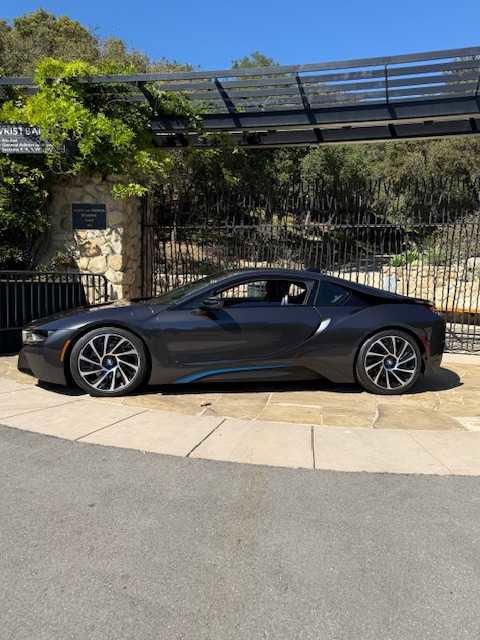 Used 2015 BMW i8 image 5